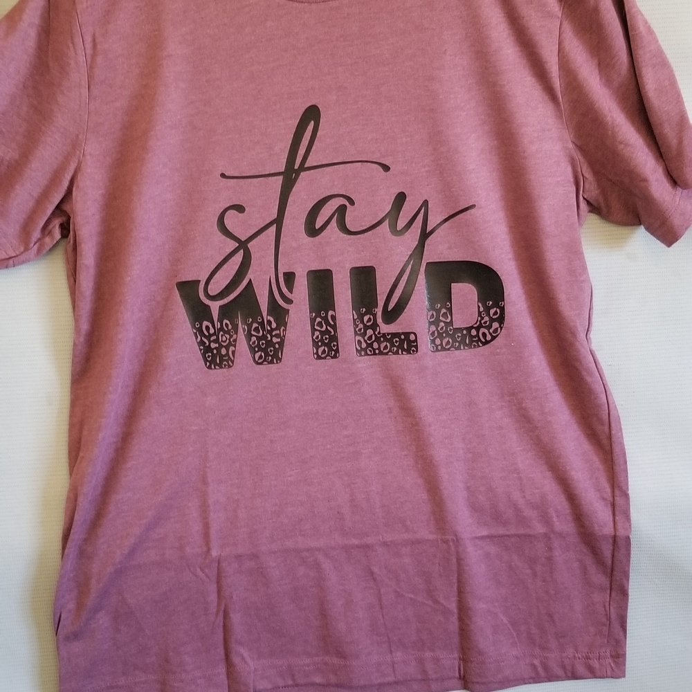 Stay Wild T-Shirt - Maroon Heather